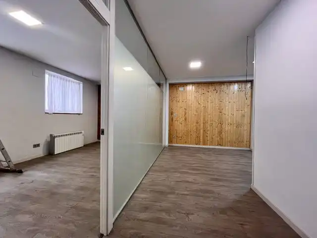 Business premises for sale in Este, imagen 26
