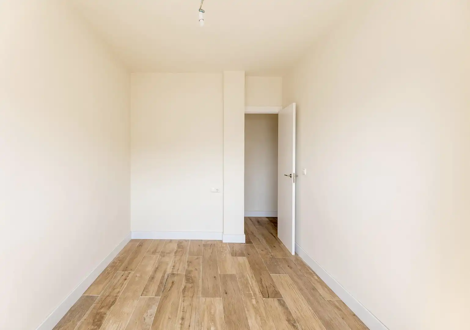 Habitación de Ático en venta en Granada con Aire acondicionado, Calefacción y Terraza