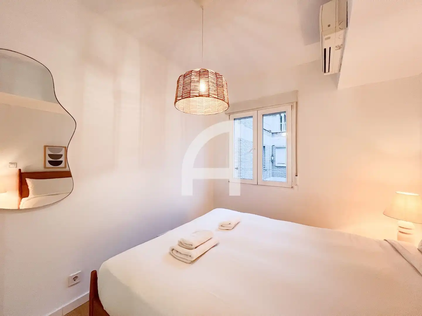 Habitación de Piso de alquiler en Madrid con Aire acondicionado, Calefacción y Amueblado
