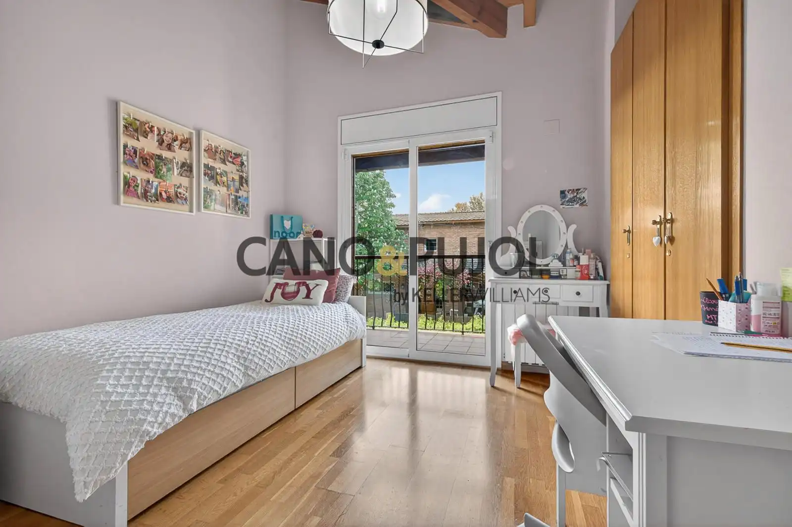 Dormitori de Casa o xalet en venda en Sant Cugat del Vallès amb Aire condicionat, Calefacció i Terrassa