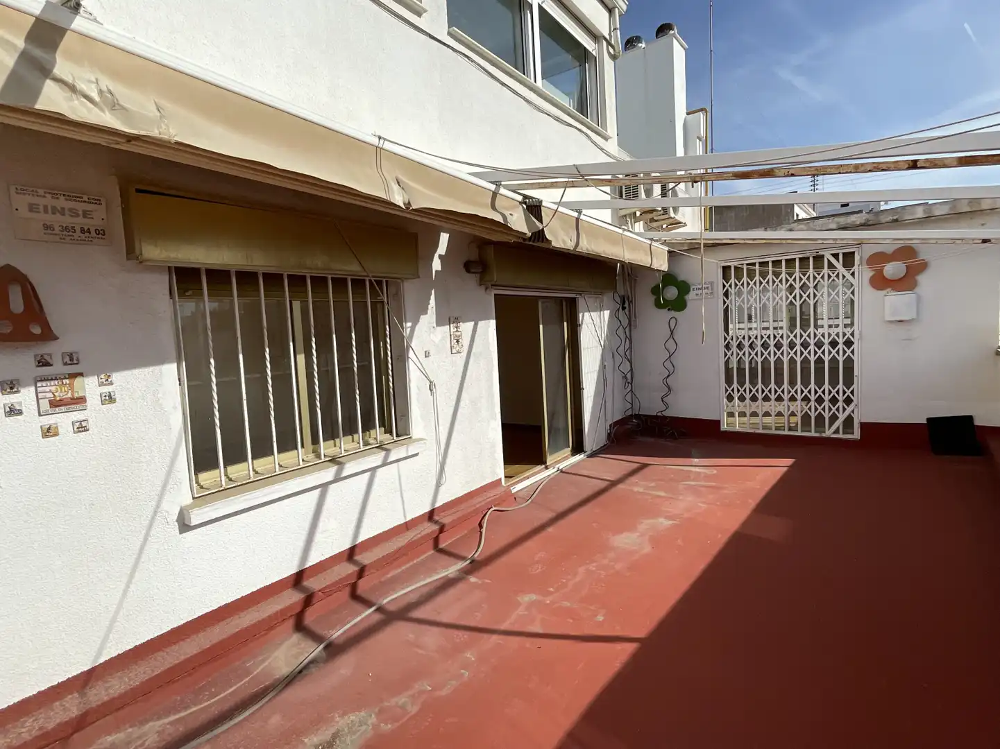 Vista exterior de Ático en venta en Valencia con Aire acondicionado, Calefacción y Parquet