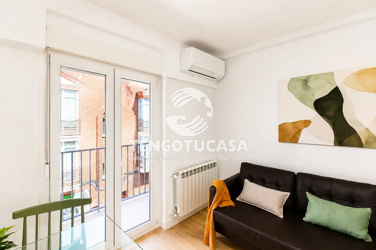 Schlafzimmer von Wohnung zum Verkauf in Madrid mit Klimaanlage, Heizung und Terrasse
