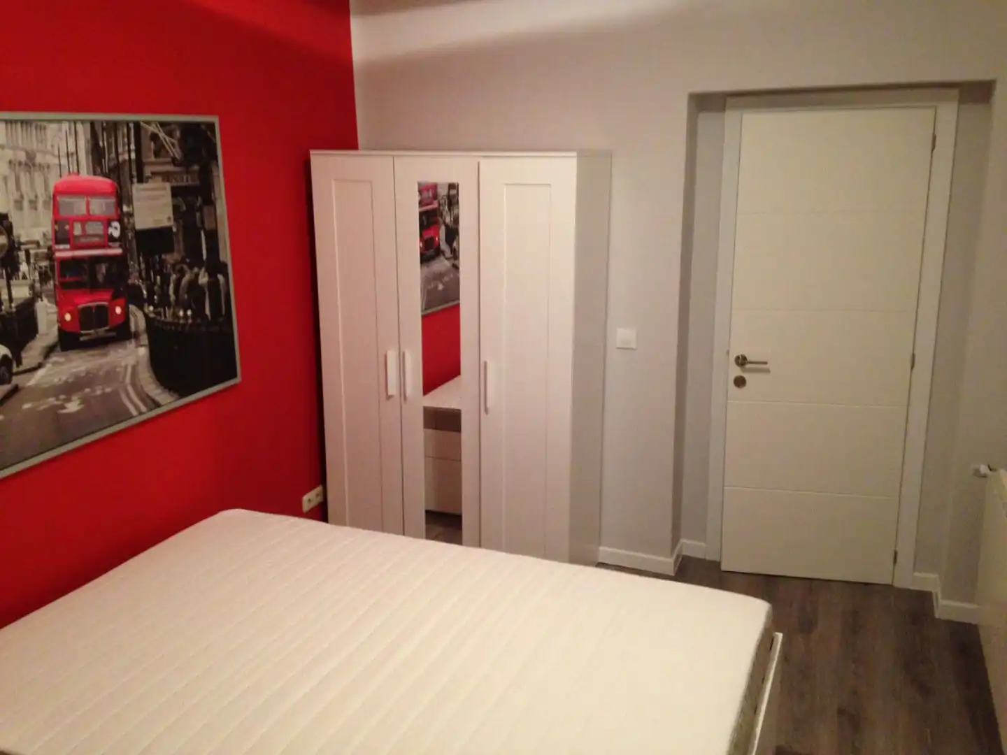 Appartamento con ascensore in affitto a calle imperial 7, imagen 3