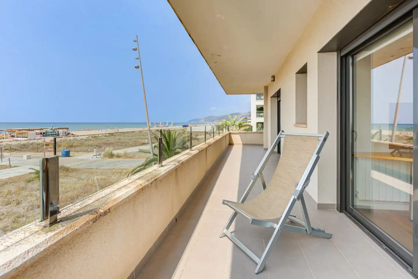 Terrasse von Haus oder Chalet zum Verkauf in Castelldefels mit Klimaanlage, Heizung und Privatgarten