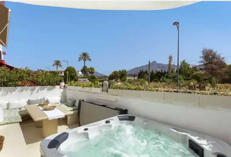 Apartment with terrace for sale in Calle las Ventas 1