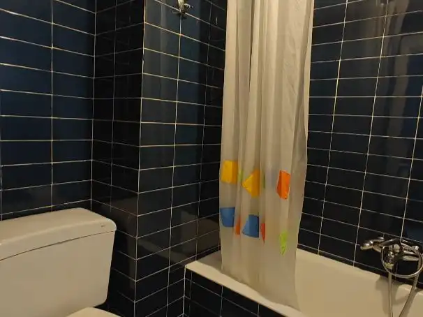 Badezimmer von Maisonette zur Miete in Murcia mit Klimaanlage, Heizung und Parkett