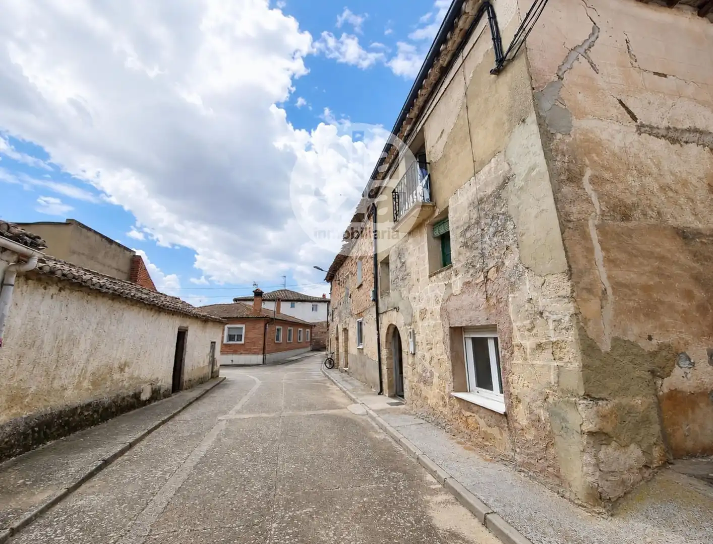 Vista exterior de Casa o xalet en venda en Presencio amb Calefacció