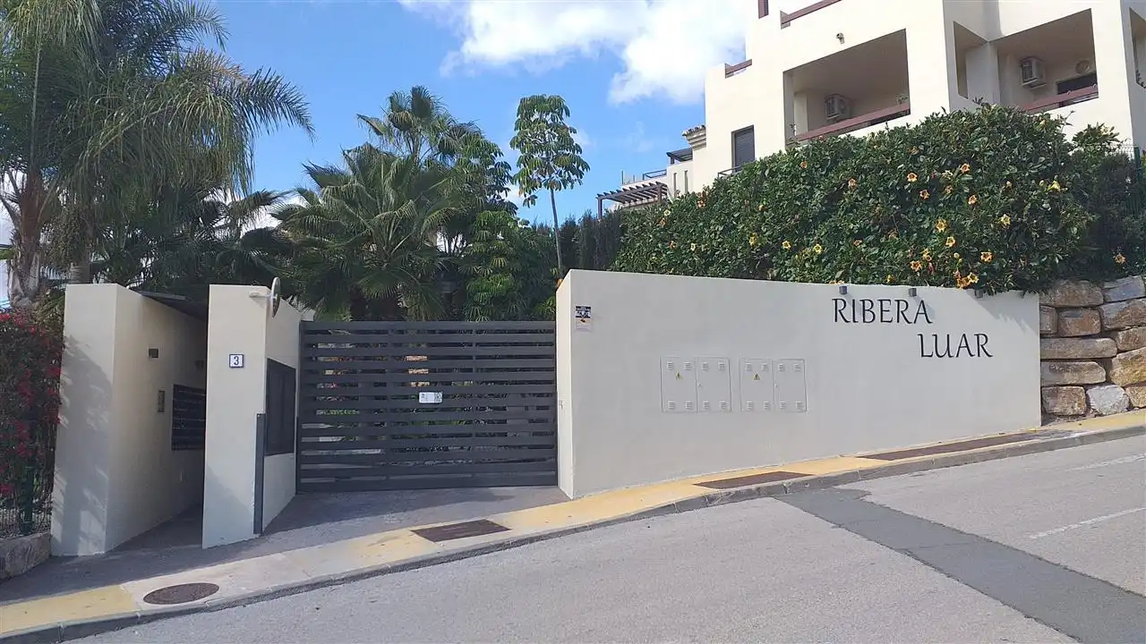 Piso con piscina en venta en Selwo, imagen 41