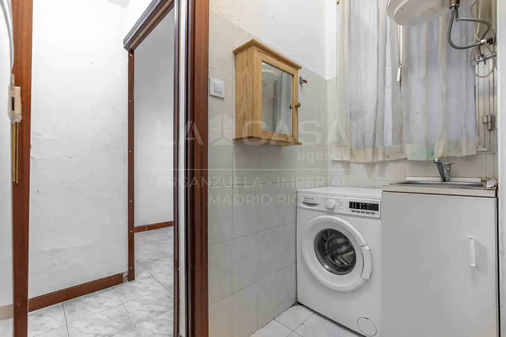 Flat for sale in Imperial
