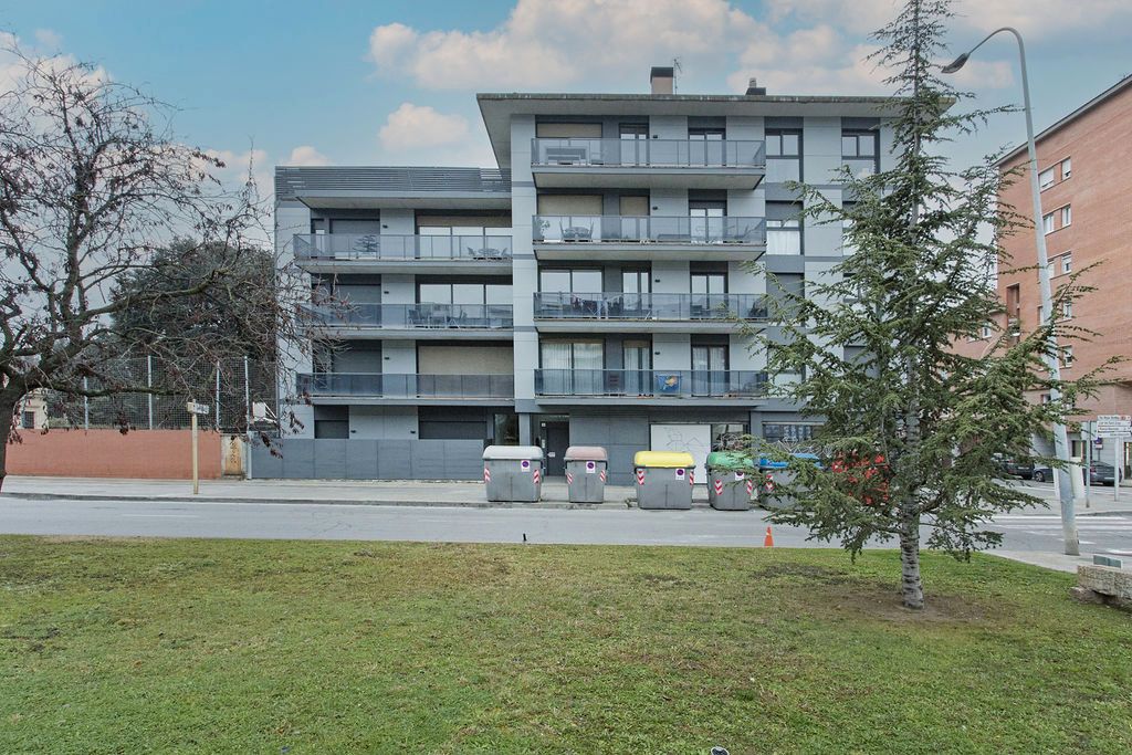 Exterior view of Flat for sale in Igualada  with Heating and Swimming Pool