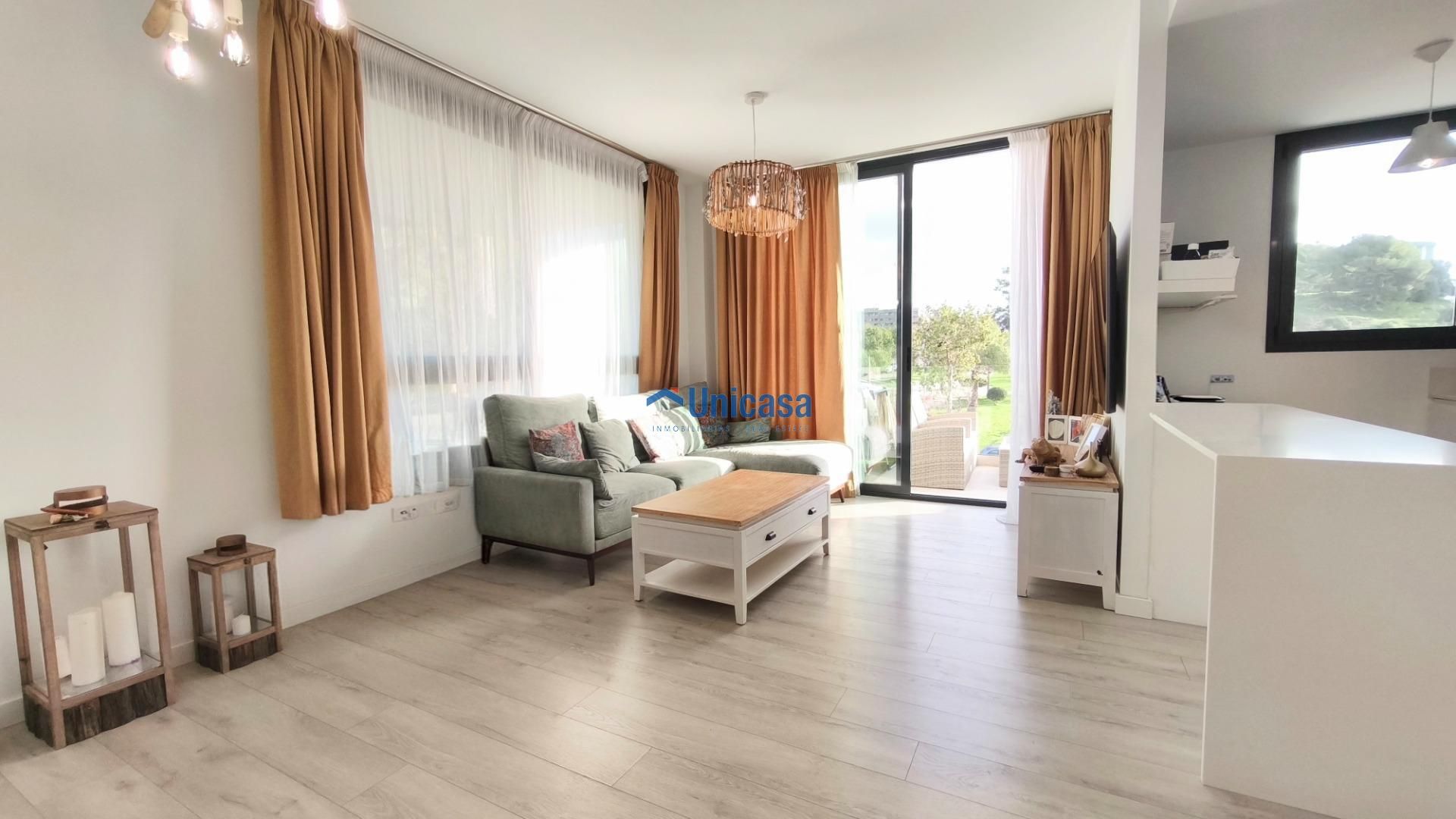 Living room of Flat for sale in Málaga Capital  with Air Conditioner, Terrace and Storage room
