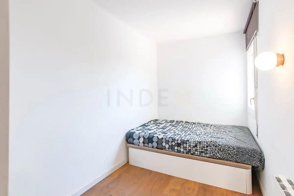 Habitación de Apartamento en venta en Sitges con Aire acondicionado
