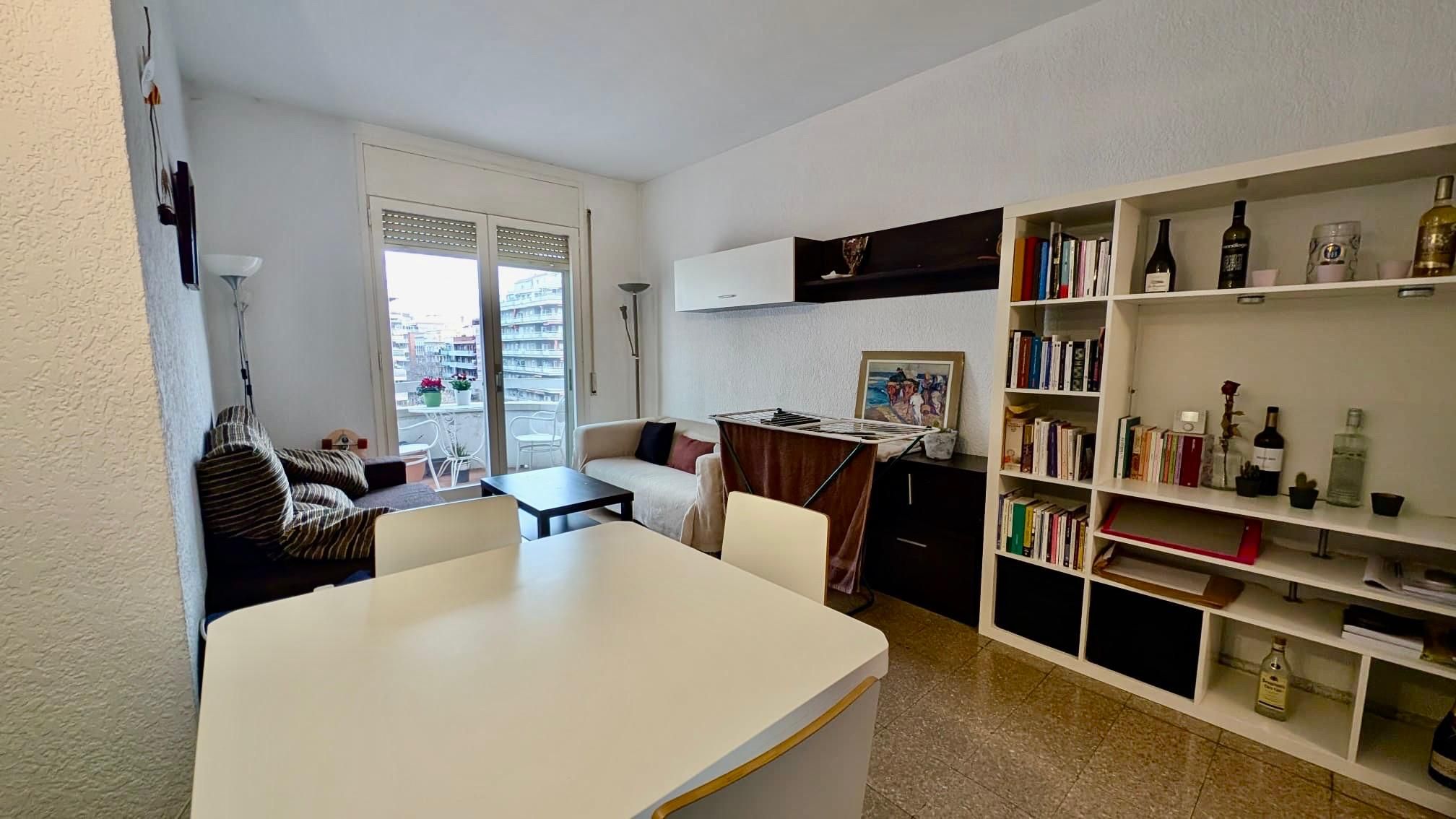 Sala d'estar de Pis en venda en  Barcelona Capital amb Balcó