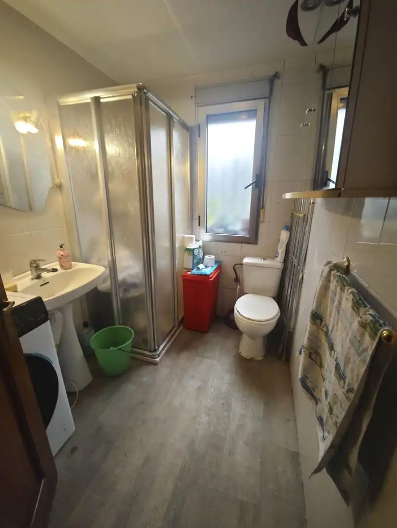Bathroom of Houses for sale in Mieres (Asturias)  with Terrace, Swimming Pool and Furnished