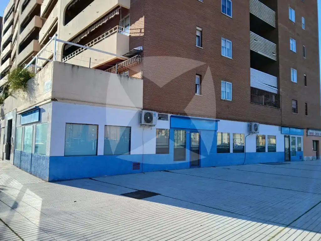 Local comercial en venda a Avenida del Perú