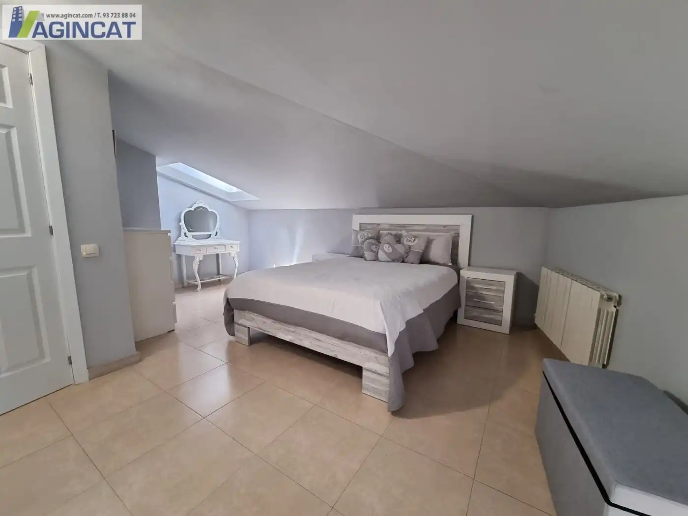 Habitación de Ático en venta en Sabadell con Terraza, Amueblado y Alarma