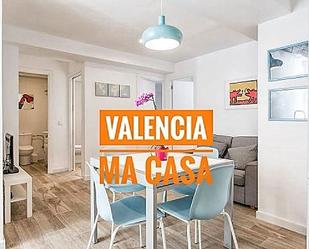 Exterior view of Flat to rent in  Valencia Capital  with Air Conditioner, Terrace and Balcony