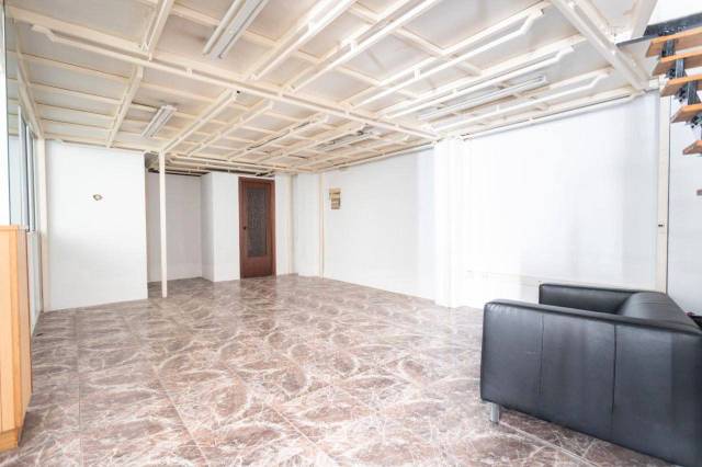 Local comercial en Venta en L'Hort de Senabre