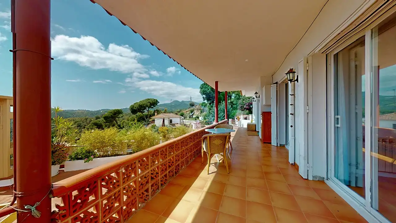 Terrassa de Casa o xalet en venda en Arenys de Munt amb Calefacció, Jardí privat i Terrassa