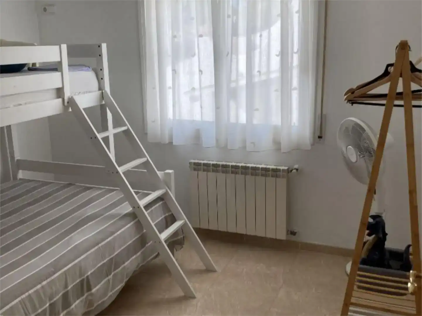 Dormitori de Casa adosada en venda en Torredembarra amb Jardí privat, Traster i Balcó