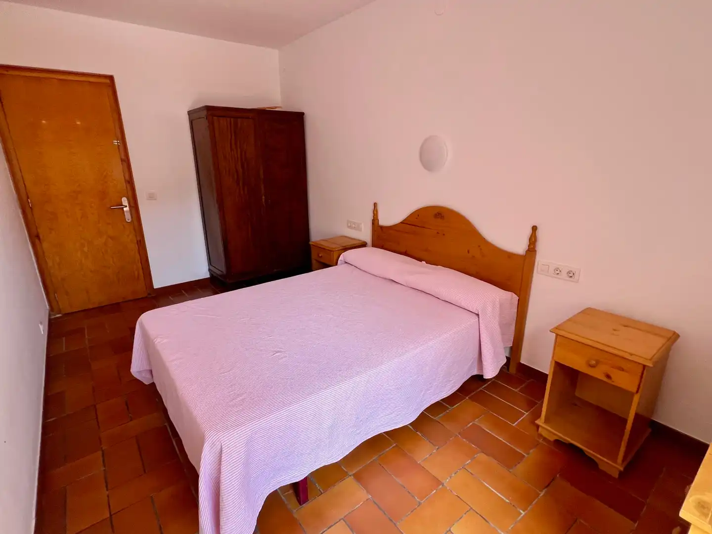 Dormitori de Casa adosada de lloguer en Palafrugell amb Terrassa i Moblat