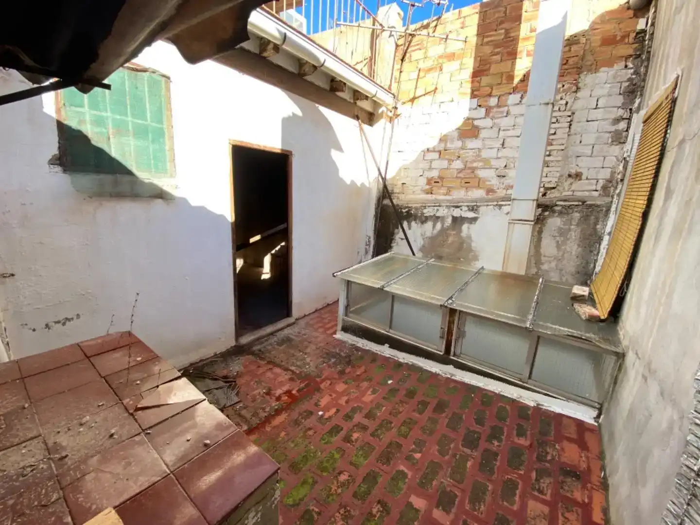 Casa adosada en venda en Vila-real amb Balcó