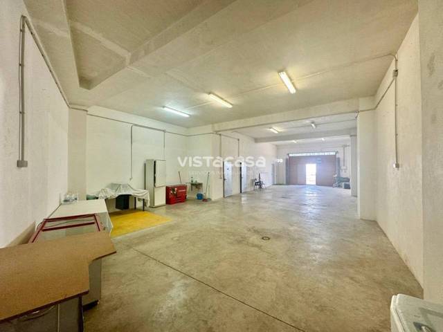 Local comercial en Venta en El Viso del Alcor