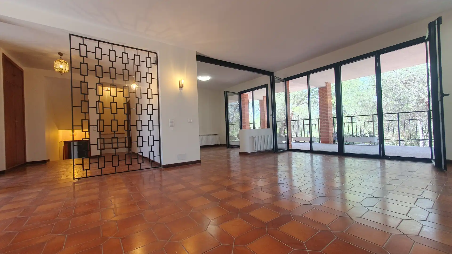Sala d'estar de Casa o xalet de lloguer en Valdemorillo amb Calefacció, Jardí privat i Terrassa