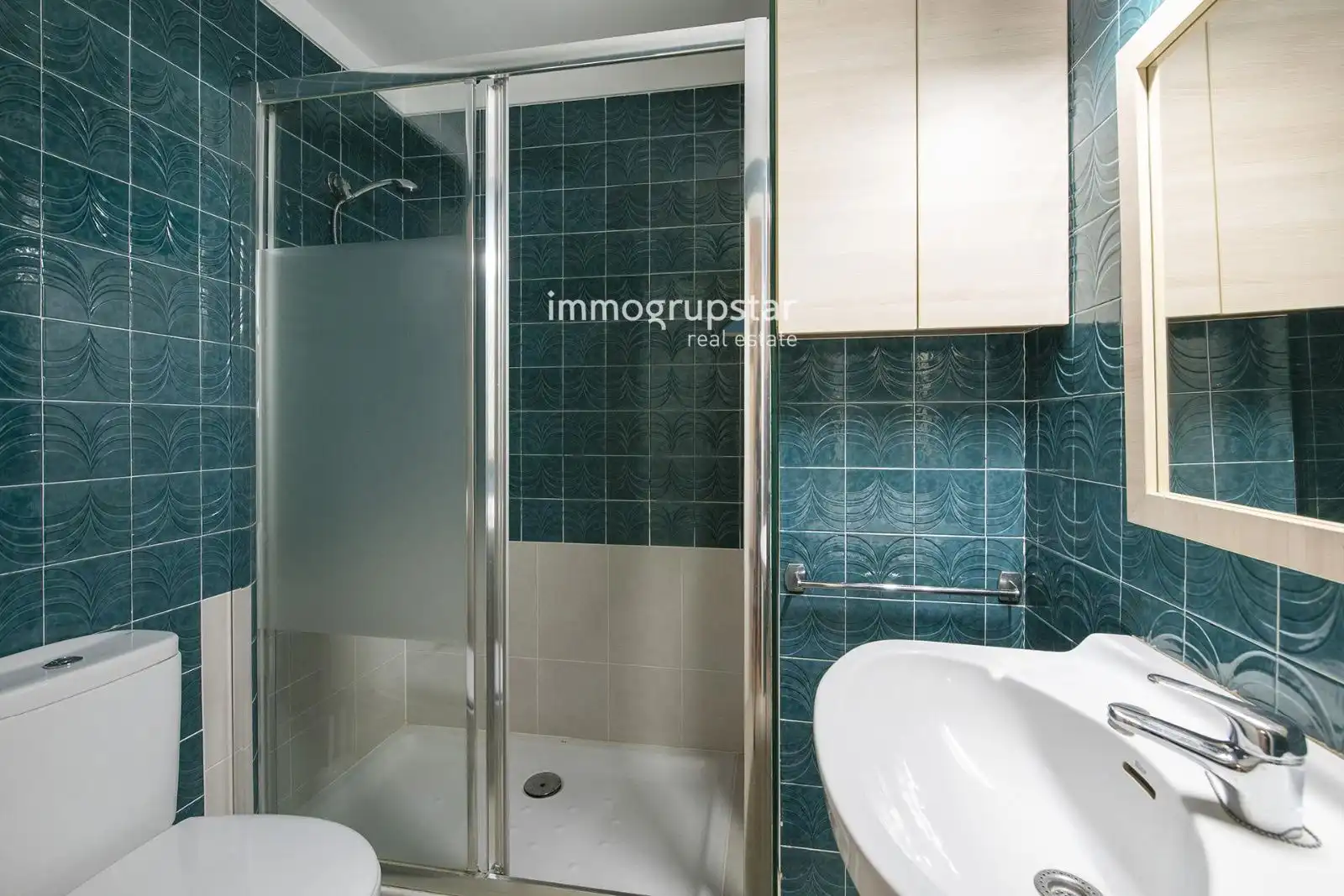 Badezimmer von Wohnung zum Verkauf in Castell d'Aro, Platja d'Aro i s'Agaró mit Heizung, Terrasse und Möbliert