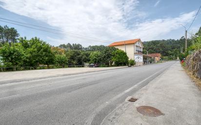 Vista exterior de Casa o xalet en venda en Lousame amb Aire condicionat, Calefacció i Jardí privat
