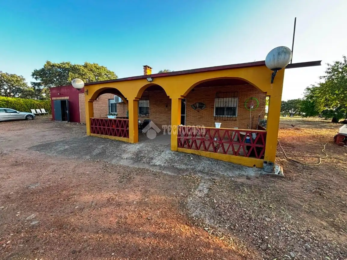 Casa rústica en venda a Carretera de Sevilla - Los Montitos
