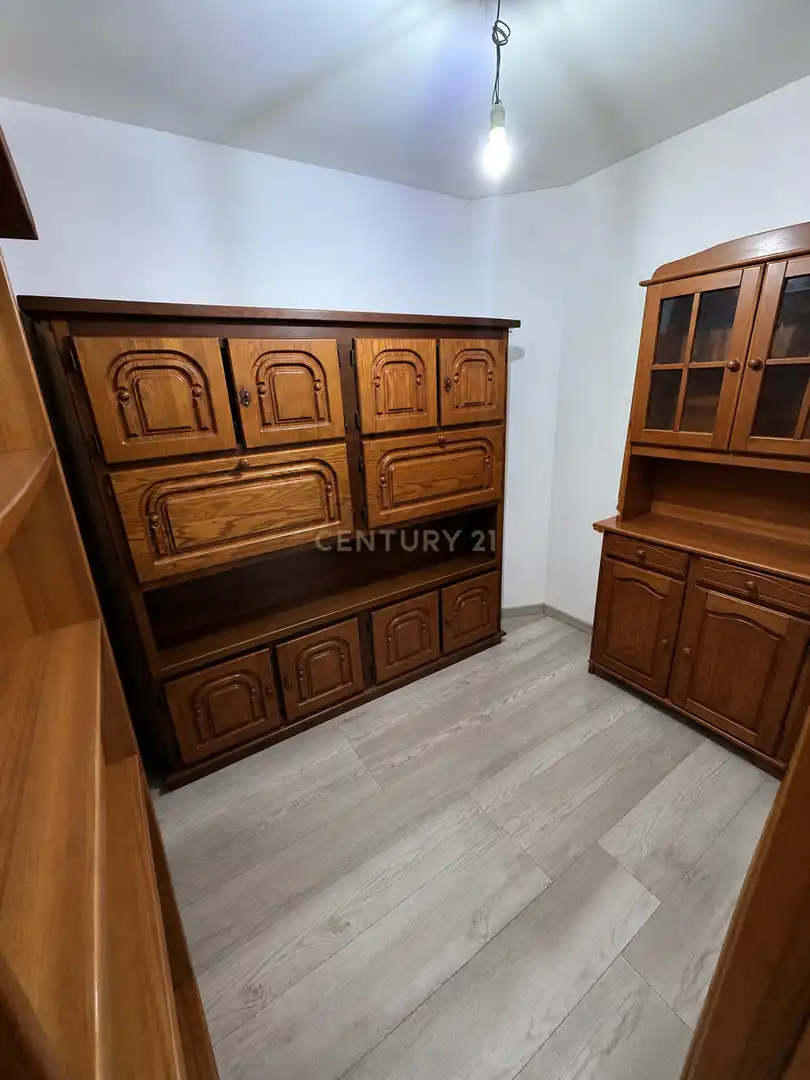 Dormitori de Casa o xalet en venda en Cáceres amb Jardí privat i Piscina