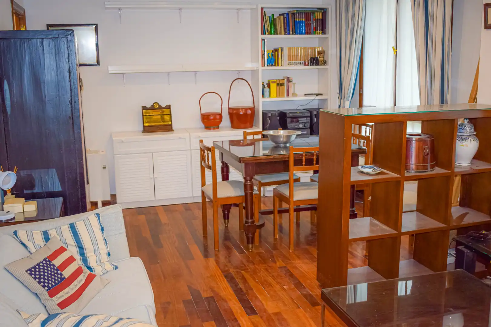 Living room of Apartments for rent to own in Santander  with Heating, Parquet flooring and Furnished