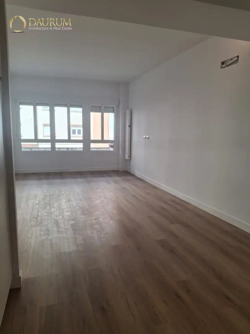 Flat with lift for sale in Guzman El Bueno, imagen 4