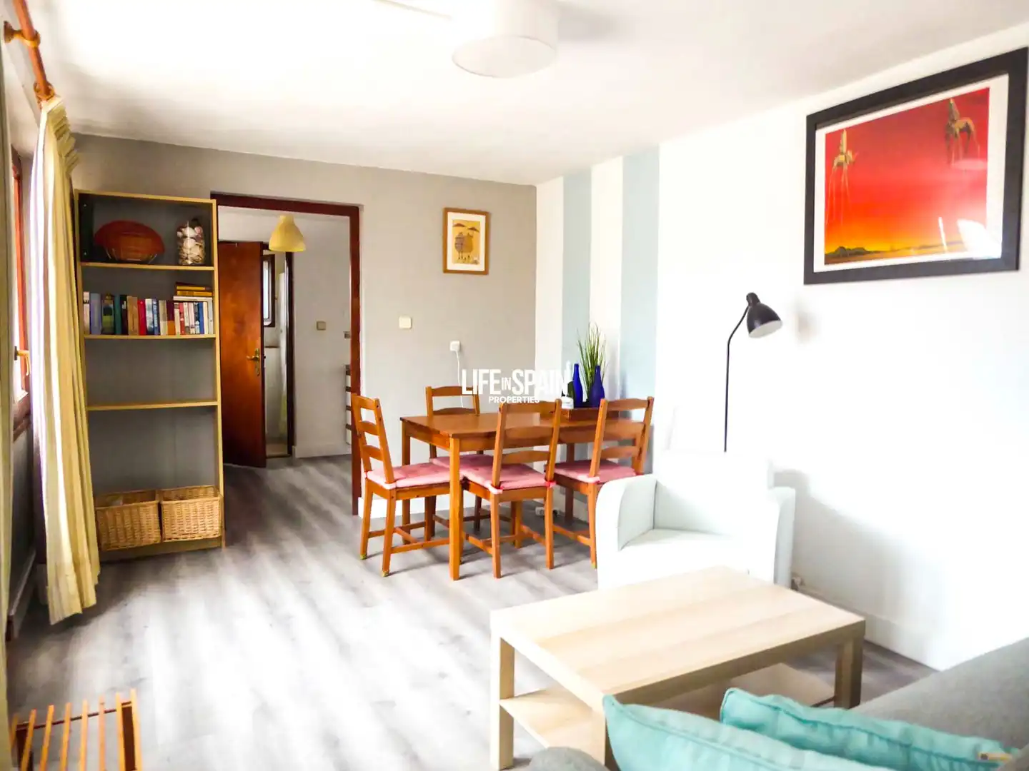 Wohnzimmer von Country house zum Verkauf in Rasquera mit Klimaanlage, Privatgarten und Terrasse