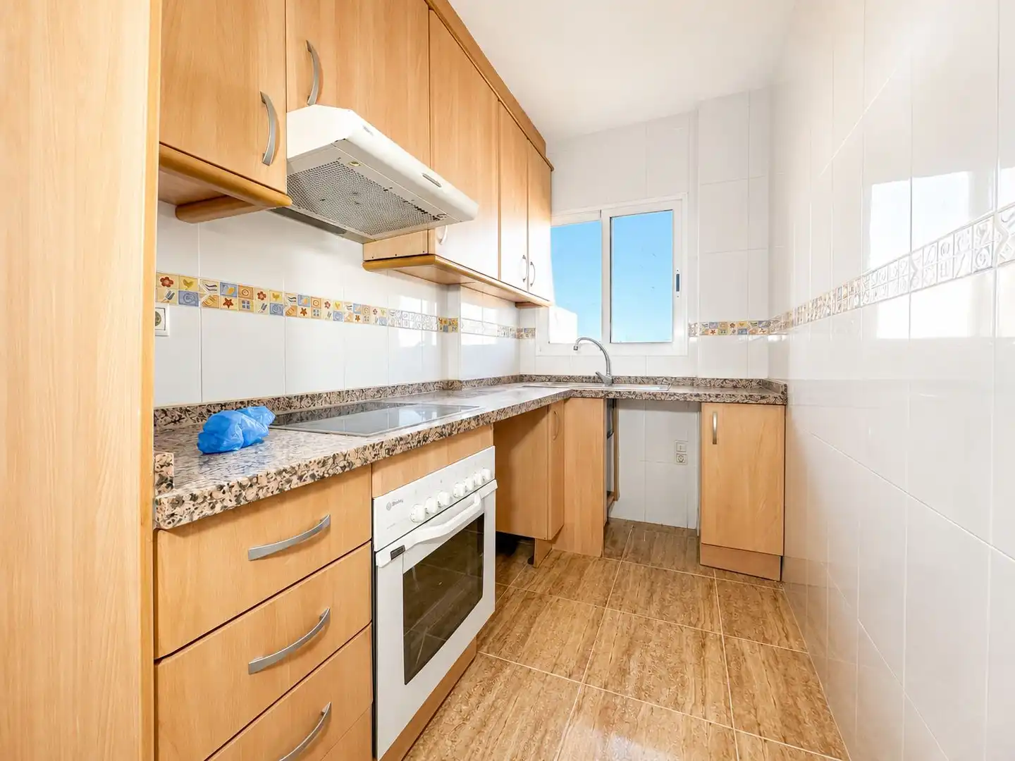 Cocina de Apartamento en venta en El Campello con Terraza