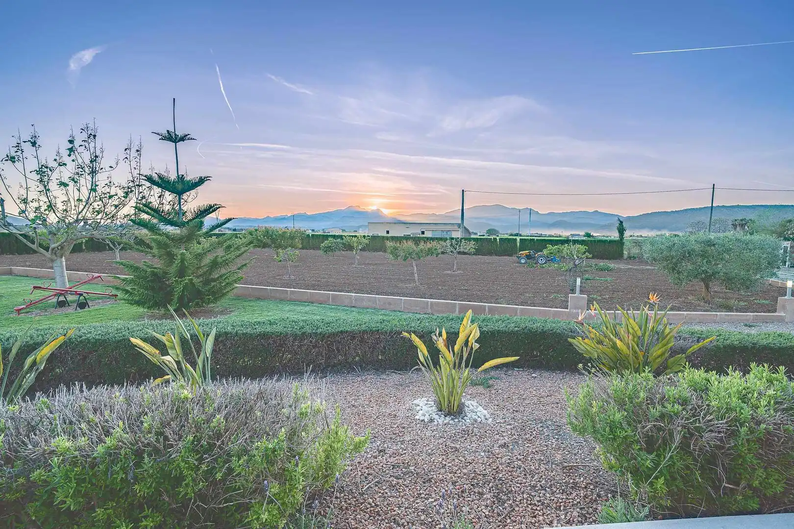 Jardí de Finca rústica en venda en Sa Pobla amb Terrassa i Moblat