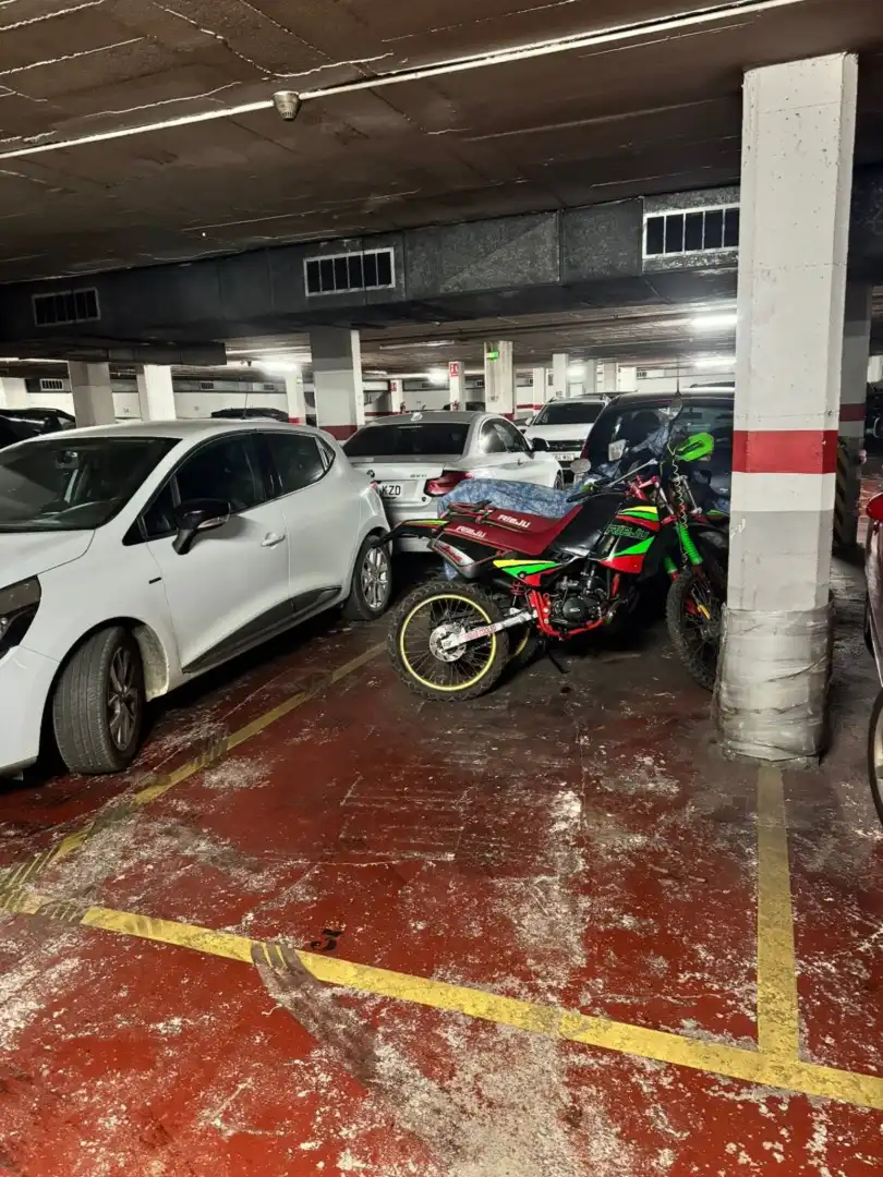 Parking à vendre à Viladecans - Calle SALVADOR BARONE, imagen 3