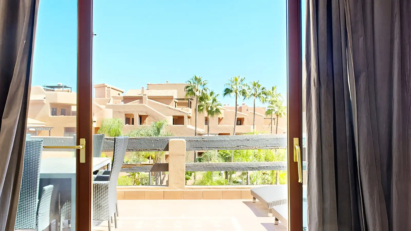 Apartament amb terrassa en venda a Estepona Pueblo, imagen 31