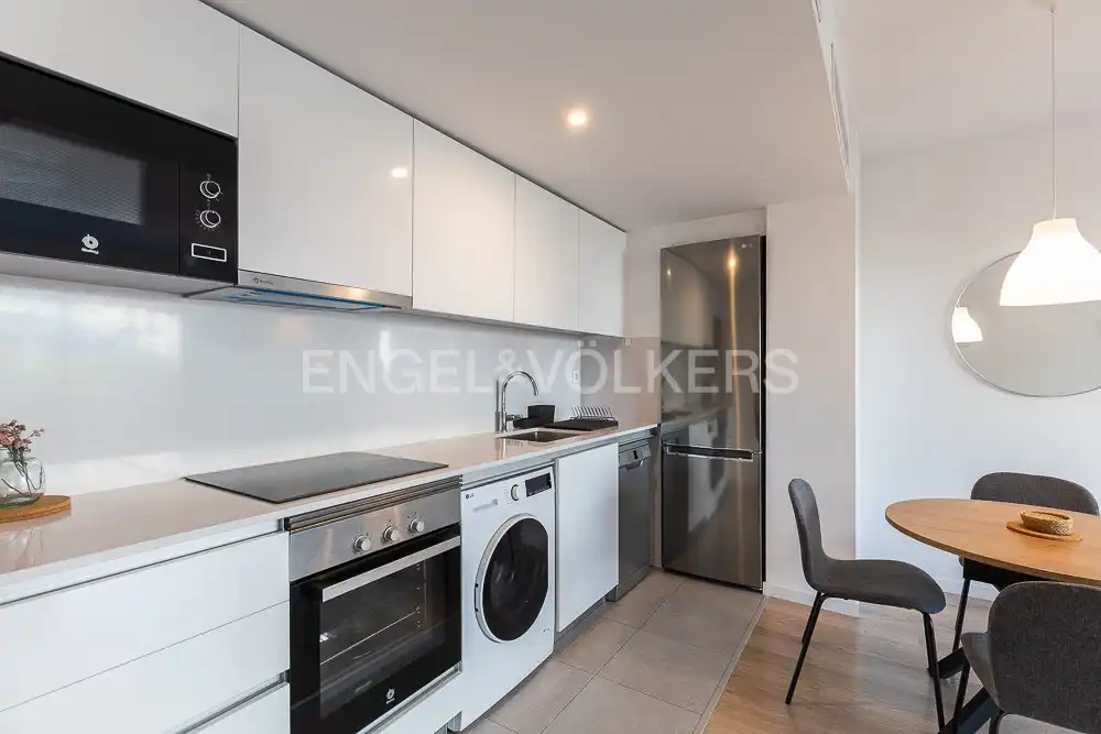 Kitchen of Flat for rent in Valencia  with Air Conditioner, Heating and Parquet flooring