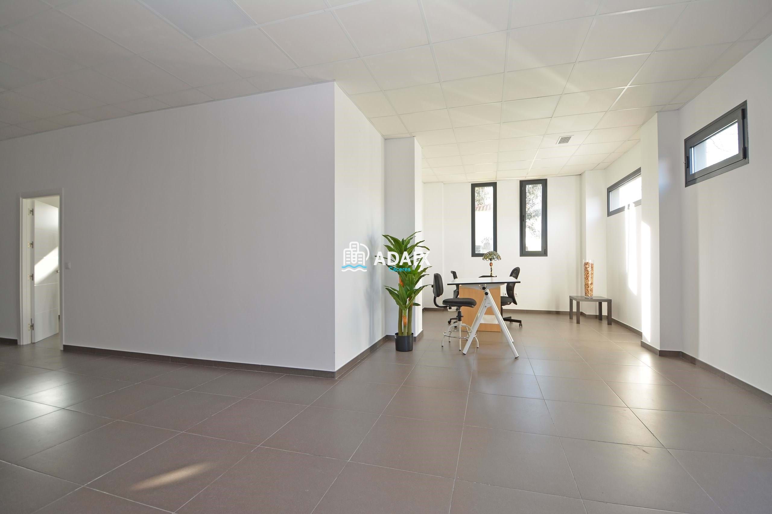 Local en venta en Cáceres Capital