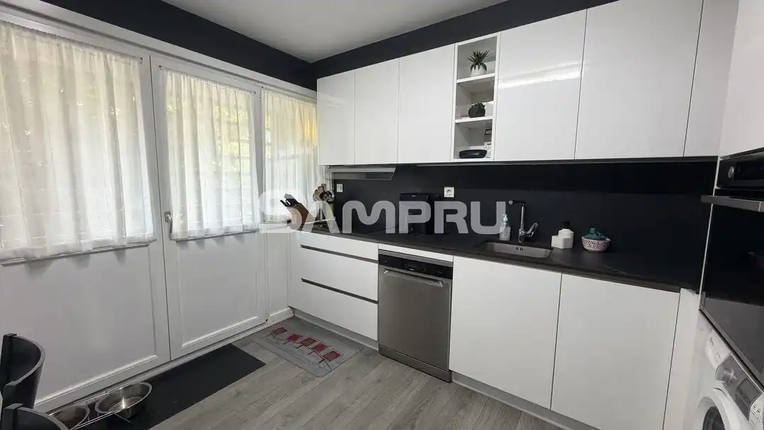 Piso en venta en Uribe auz, Arrasate / Mondragón