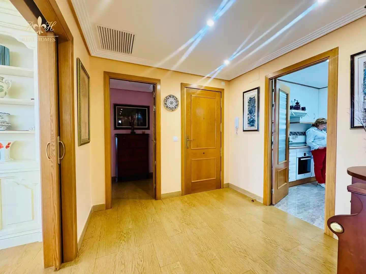 Piso en venta en Benidorm con Aire acondicionado, Terraza y Piscina