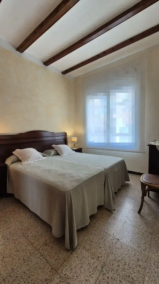 Dormitori de Casa o xalet en venda en Castellar del Vallès amb Aire condicionat, Jardí privat i Terrassa