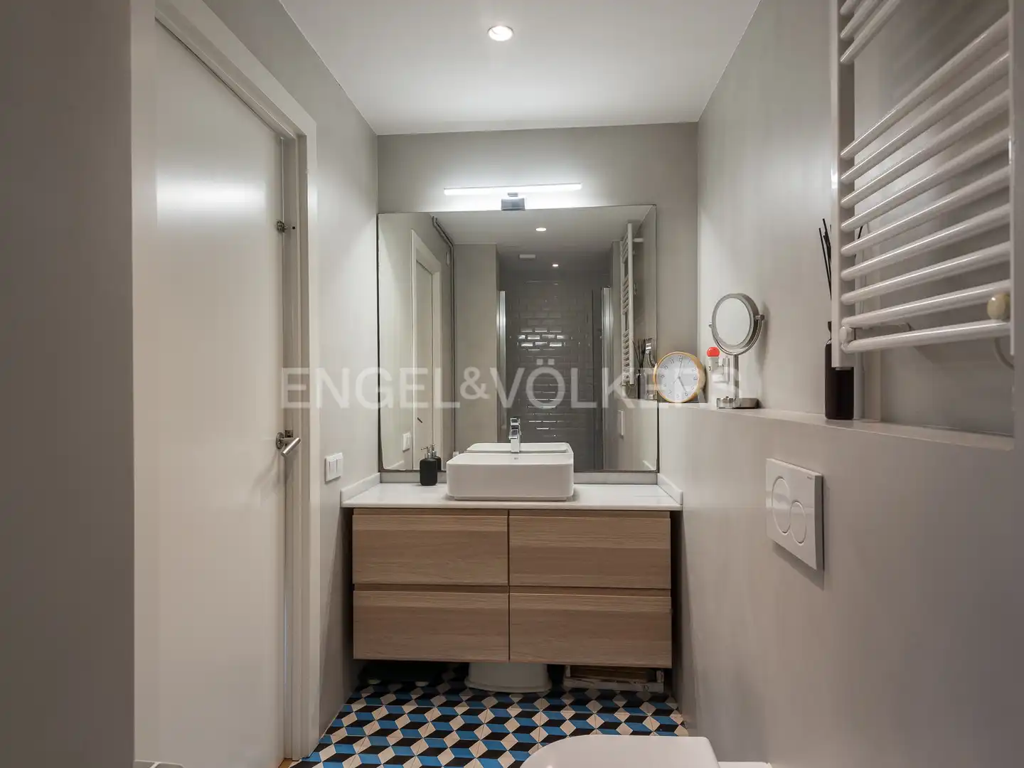 Bathroom of Houses for rent in La Miranda - Can Candeler 