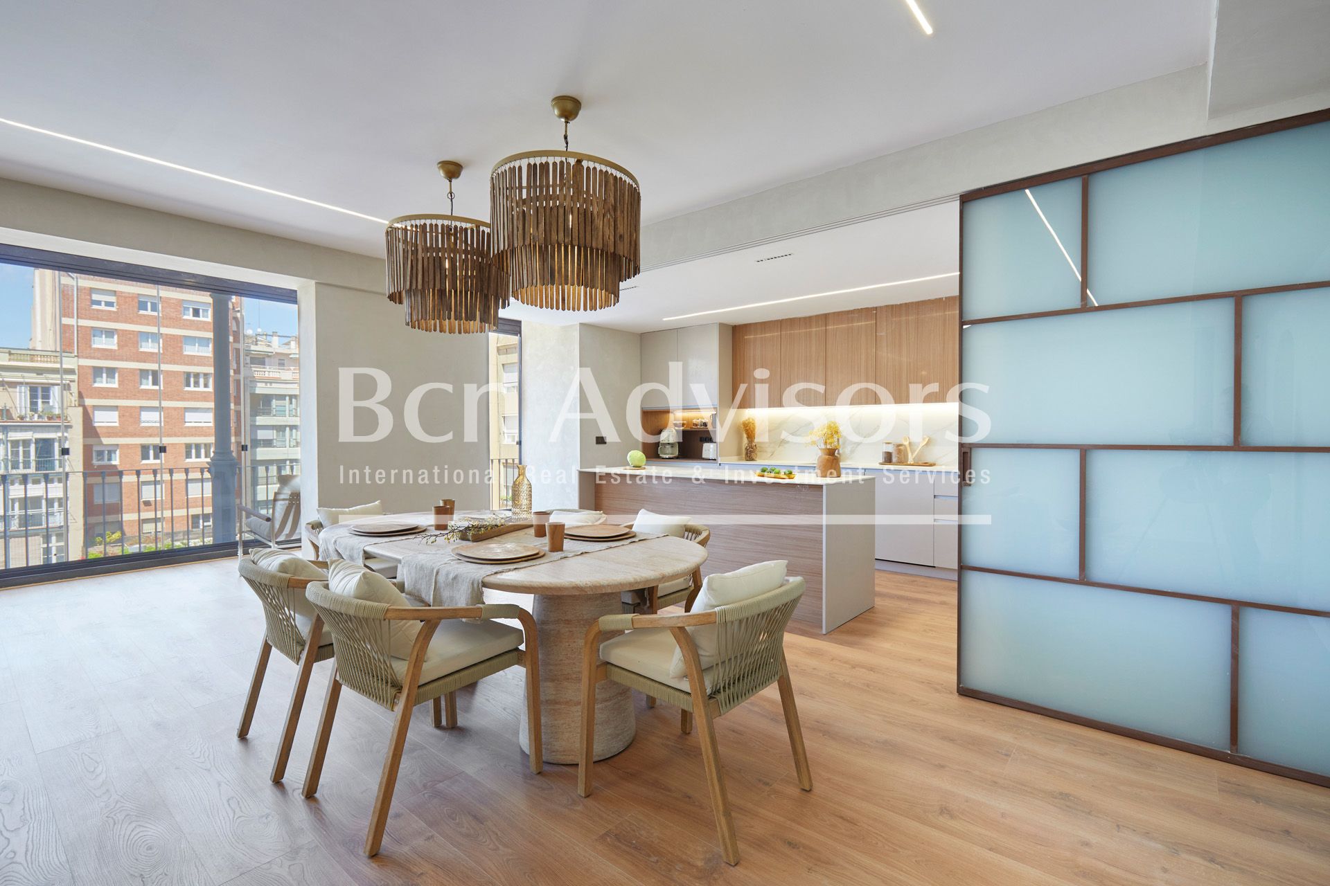 Dining room of Flat for sale in  Barcelona Capital  with Air Conditioner, Heating and Parquet flooring