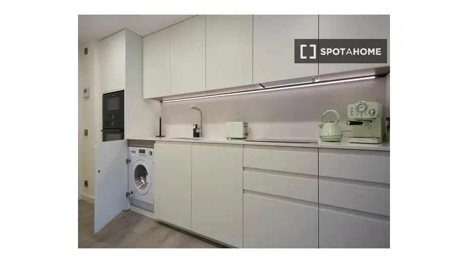 Flat with terrace to rent in Finestrelles, imagen 18