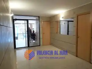 Piso en venta en Valencia con Aire acondicionado, Horno y Balcón