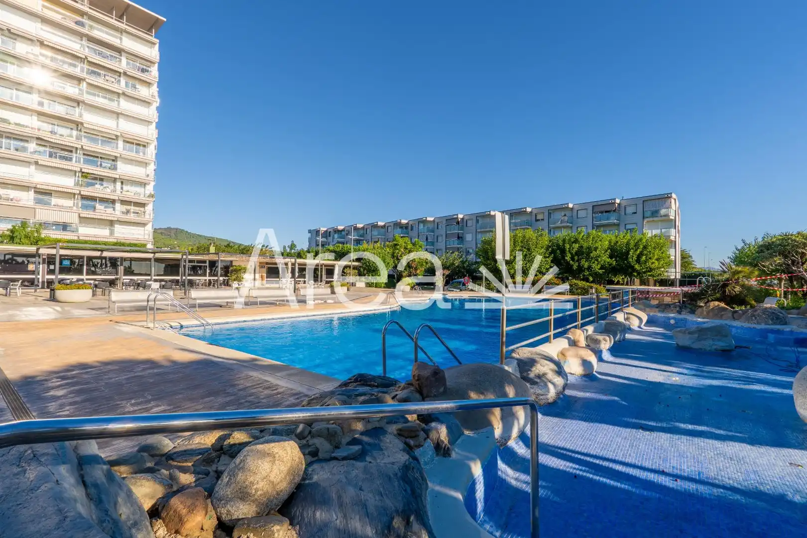 Piscina de Apartamento en venta en Cabrera de Mar, Barcelona