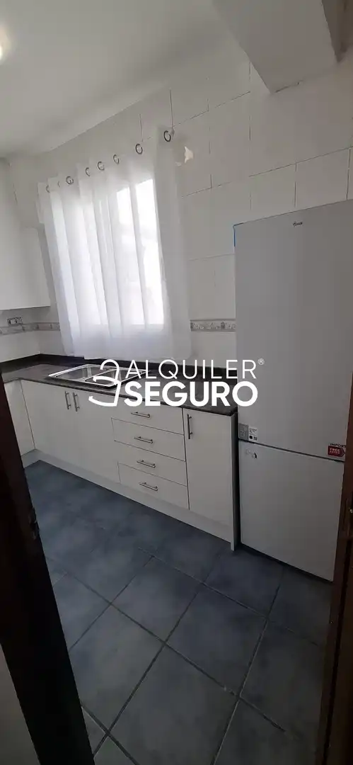 Cocina de Piso de alquiler en L'Alcúdia de Crespins con Aire acondicionado y Amueblado